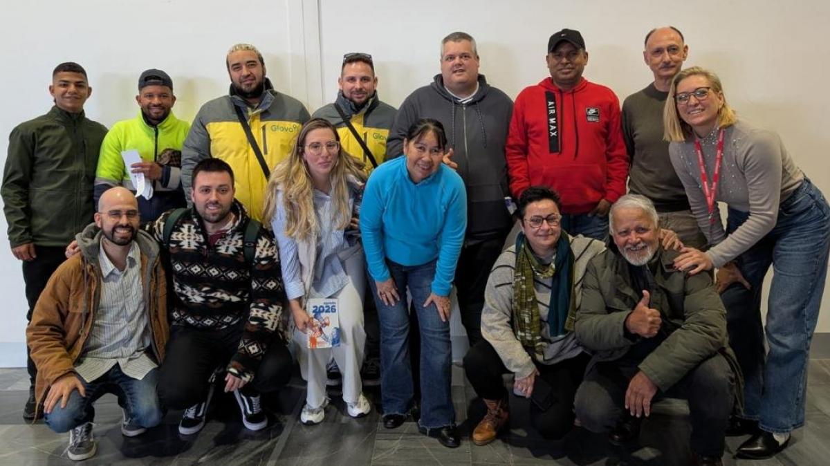 Delegados y delegadas de CCOO elegidos en la elecciones sindicales de Glovo en Almería.