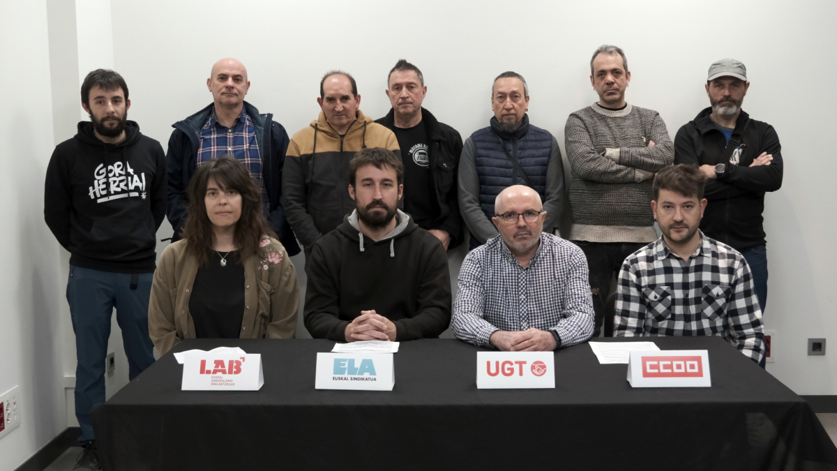 Sindicalistas de las cuatro organizaciones anuncian movilizaciones.