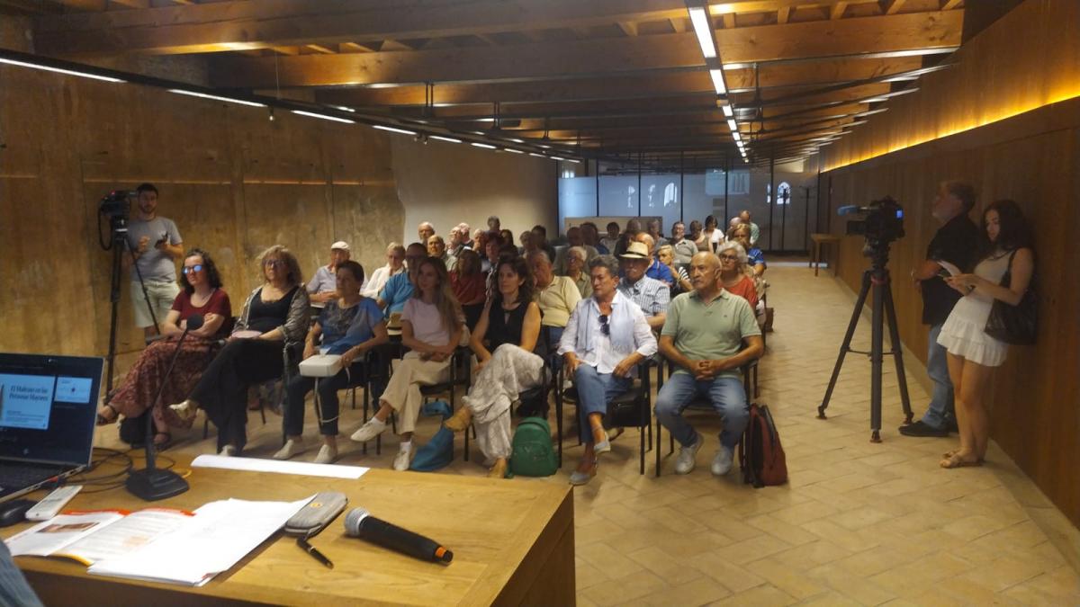Asistentes al acto.